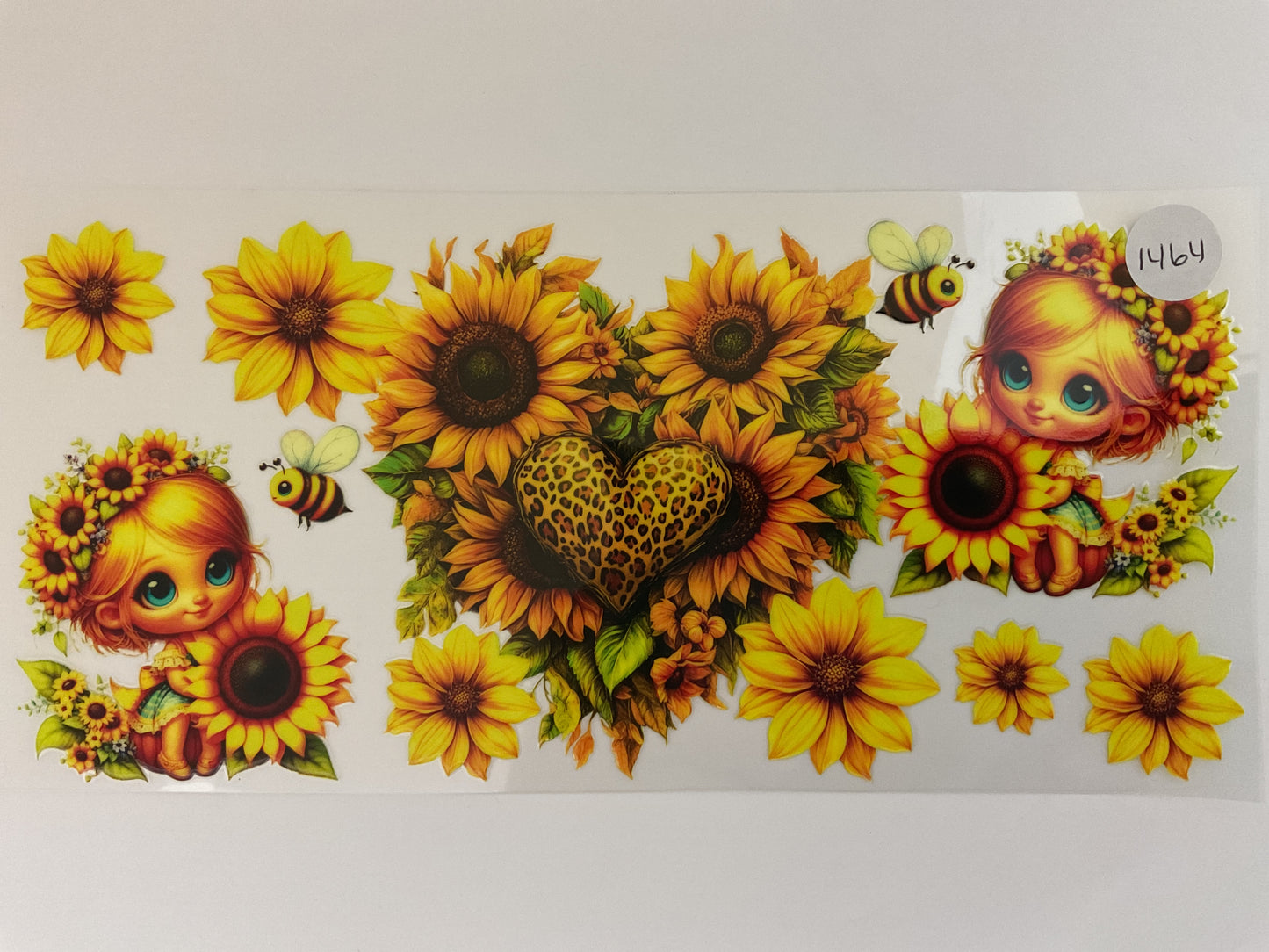 #1464 - Sunflower Bee - UV DTF