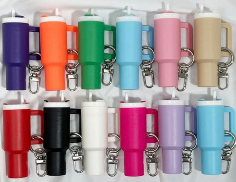 XL TUMBLER KEYCHAINS