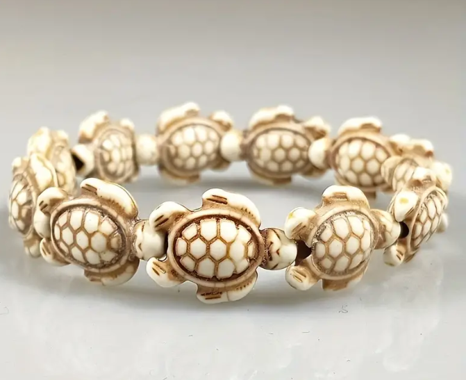 White Turtles - Beaded Bracelet