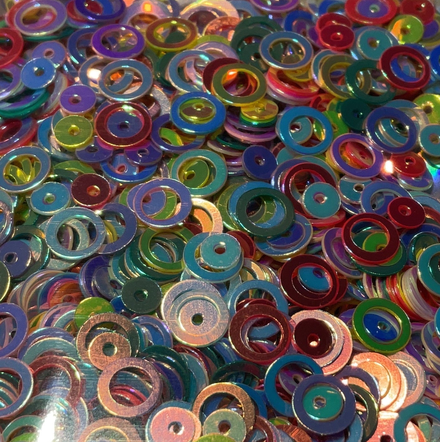 Multi-color Retro Circle Rings - Glitter Shapes