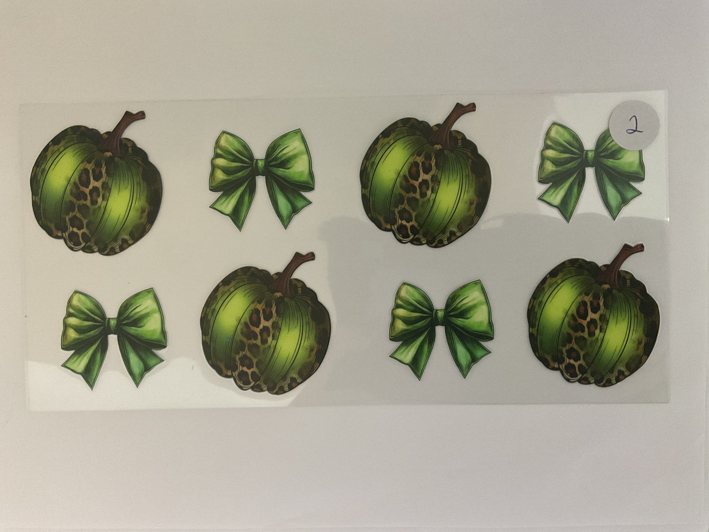 #2H - Green Leopard pumpkins and Bows - UV DTF